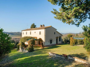 Гостиница Alluring Villa in Tuscany Hills with Barbecue  Сан Кашано В Валь Ди Пеза